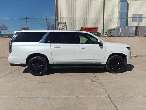 2021 Cadillac Escalade ESV Luxury