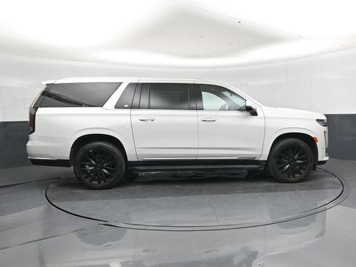 2021 Cadillac Escalade ESV Luxury