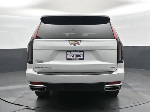 2021 Cadillac Escalade ESV Luxury