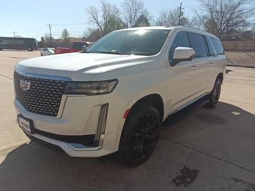 2021 Cadillac Escalade ESV Luxury