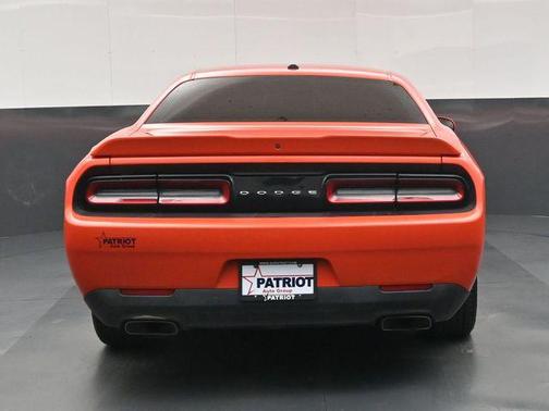 Go Mango 2021 Dodge Challenger R/T