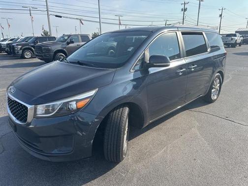 2016 Kia Sedona LX