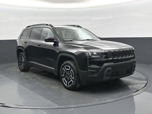 Diamond Black Crystal Pearlcoat 2026 Jeep Cherokee Limited