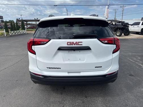 2020 GMC Terrain SLE