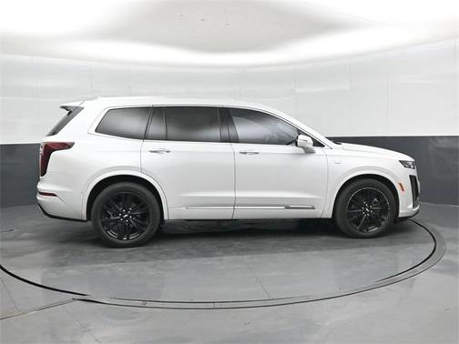 2024 Cadillac XT6 Premium Luxury FWD