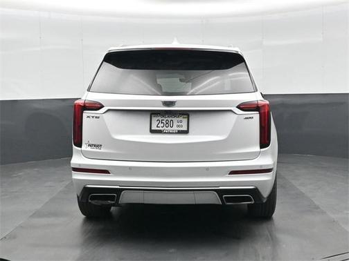 2024 Cadillac XT6 Premium Luxury FWD