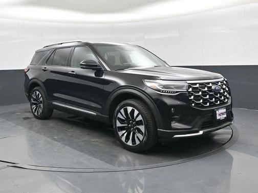 Black Metallic 2025 Ford Explorer Platinum