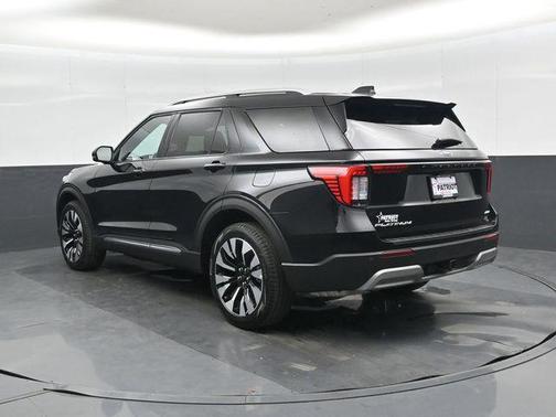 Black Metallic 2025 Ford Explorer Platinum