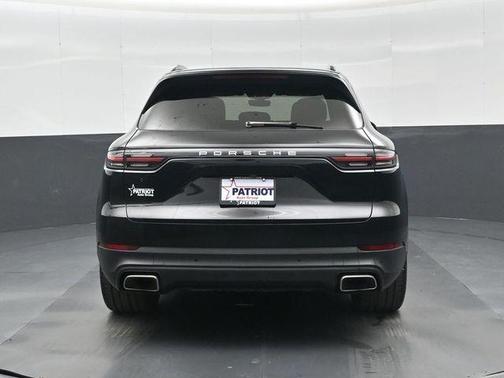 Black 2020 Porsche Cayenne Cayenne
