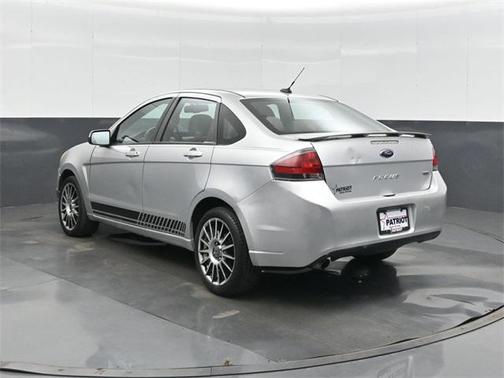 2011 Ford Focus SES
