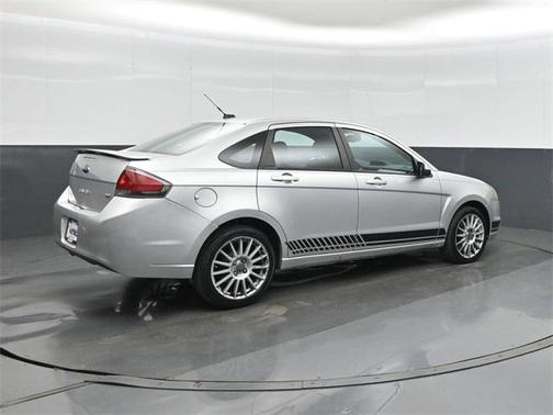2011 Ford Focus SES