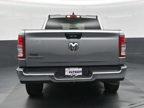 Billet Silver Metallic Clearcoat 2024 RAM 1500 Big Horn/Lone Star