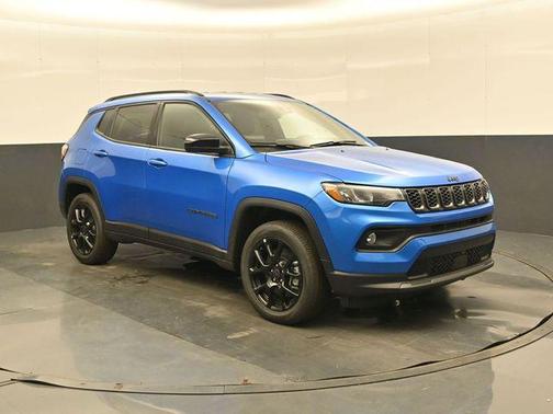 Hydro Blue Pearlcoat 2026 Jeep Compass Latitude