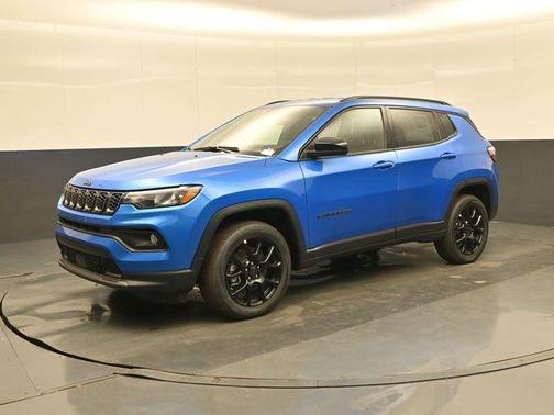 Hydro Blue Pearlcoat 2026 Jeep Compass Latitude