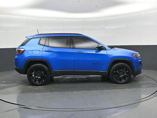 Hydro Blue Pearlcoat 2026 Jeep Compass Latitude