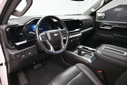 Summit White 2022 Chevrolet Silverado 1500 LTZ