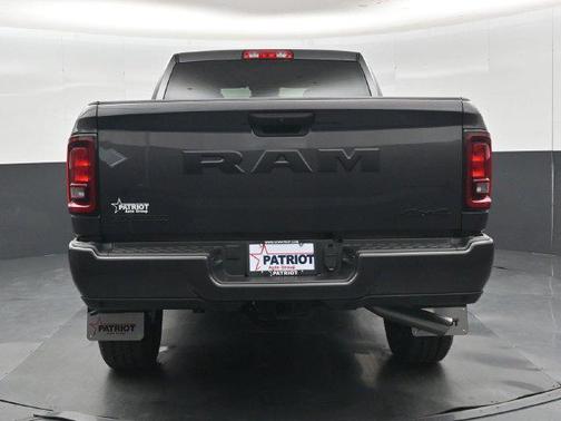 Granite Crystal Metallic Clearcoat 2027 RAM 2500 Big Horn