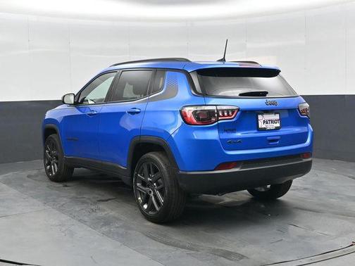 Hydro Blue Pearlcoat 2026 Jeep Compass Latitude
