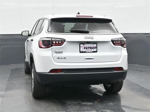 2025 Jeep Compass Sport