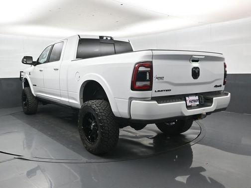 Bright White Clearcoat 2022 RAM 2500 Limited Mega Cab 4x4 6'4' Box