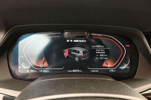 Black Sapphire Metallic 2022 BMW X7 M50i