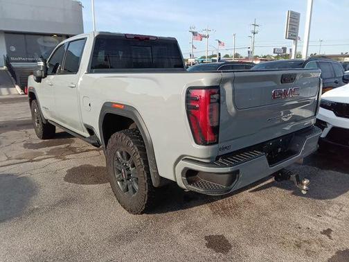 Thunderstorm Gray 2025 GMC Sierra 2500 AT4