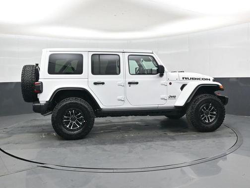 Bright White Clearcoat 2026 Jeep Wrangler Rubicon