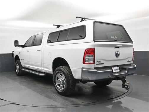 2020 RAM 2500 Big Horn Crew Cab 4X4 6'4' Box