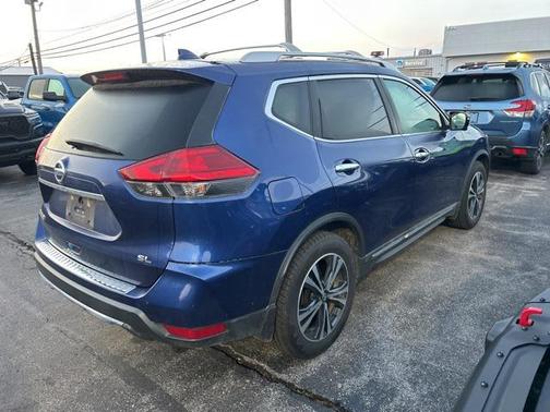 2017 Nissan Rogue SL