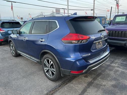 2017 Nissan Rogue SL