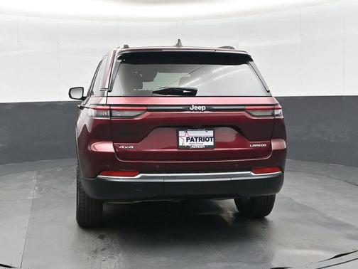 2024 Jeep Grand Cherokee Laredo
