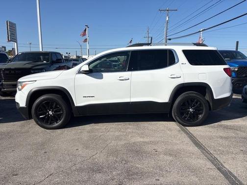 2019 GMC Acadia SLT-1
