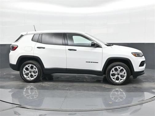 2025 Jeep Compass Sport