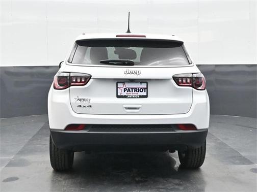 2025 Jeep Compass Sport