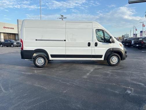 2025 RAM ProMaster 2500 Tradesman