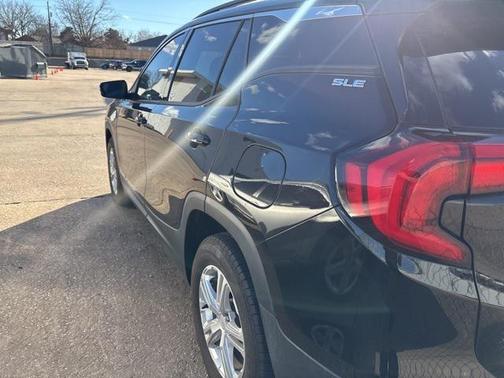 2020 GMC Terrain SLE