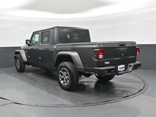 2025 Jeep Gladiator Sport S