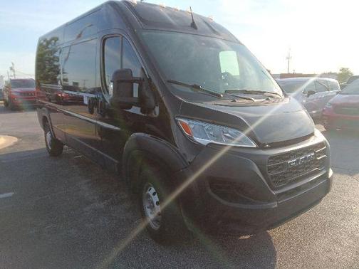 Black Clearcoat 2023 RAM ProMaster 2500 High Roof