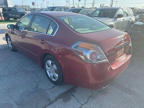 Maroon 2007 Nissan Altima 2.5 S