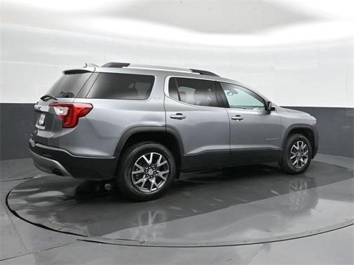 2023 GMC Acadia FWD SLT