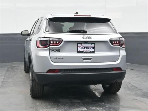 2025 Jeep Compass Sport