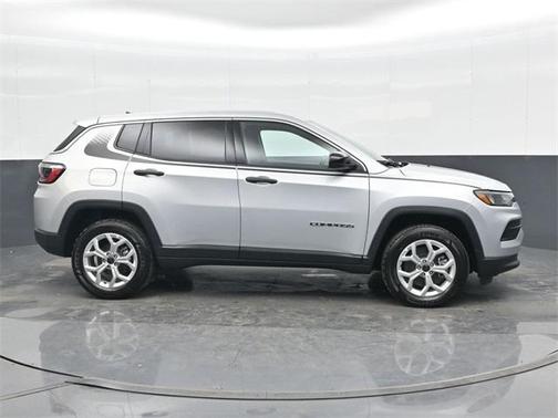2025 Jeep Compass Sport