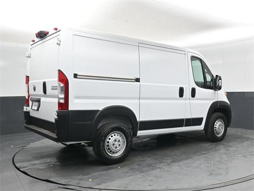 2026 RAM ProMaster 1500 Low Roof