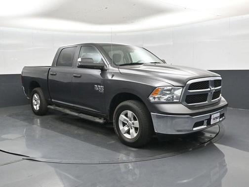 Granite Crystal Metallic Clearcoat 2022 RAM 1500 Classic SLT