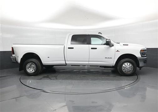 2026 RAM 3500 Big Horn Crew Cab 4x4 8' Box