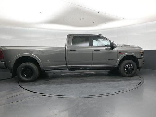 Ceramic Gray Clearcoat 2026 RAM 3500 Limited Crew Cab 4x4 8' Box