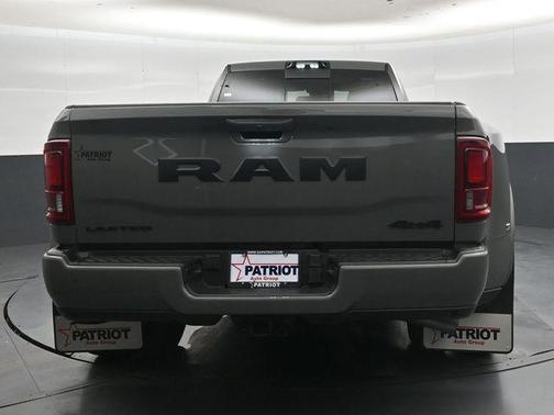 Ceramic Gray Clearcoat 2026 RAM 3500 Limited Crew Cab 4x4 8' Box
