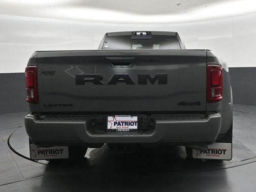 Ceramic Gray Clearcoat 2026 RAM 3500 Limited Crew Cab 4x4 8' Box