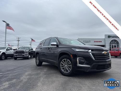 2022 Chevrolet Traverse LT Cloth