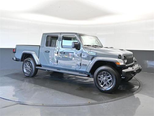 2025 Jeep Gladiator Sport S